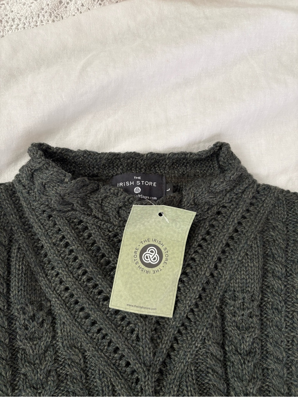 NEW The Irish Store Women's Signature Aran Tunic Sweater 100% wool Green - Picture 3 of 8